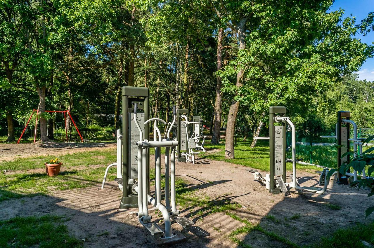 Osrodek Wypoczynkowy Eden Katy Rybackie Hotel Exterior photo